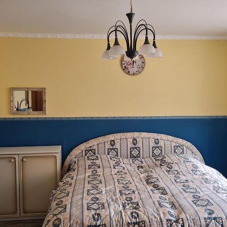 Ferienwohnung Mit Individueller Ausstattung - Jedes Zimmer Ist Anders Ерфурт Екстер'єр фото